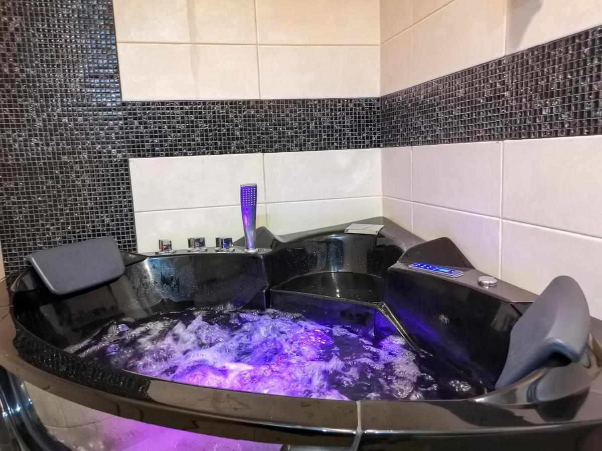 ベオグラードSpa Apartman Red Passionアパートメント エクステリア 写真